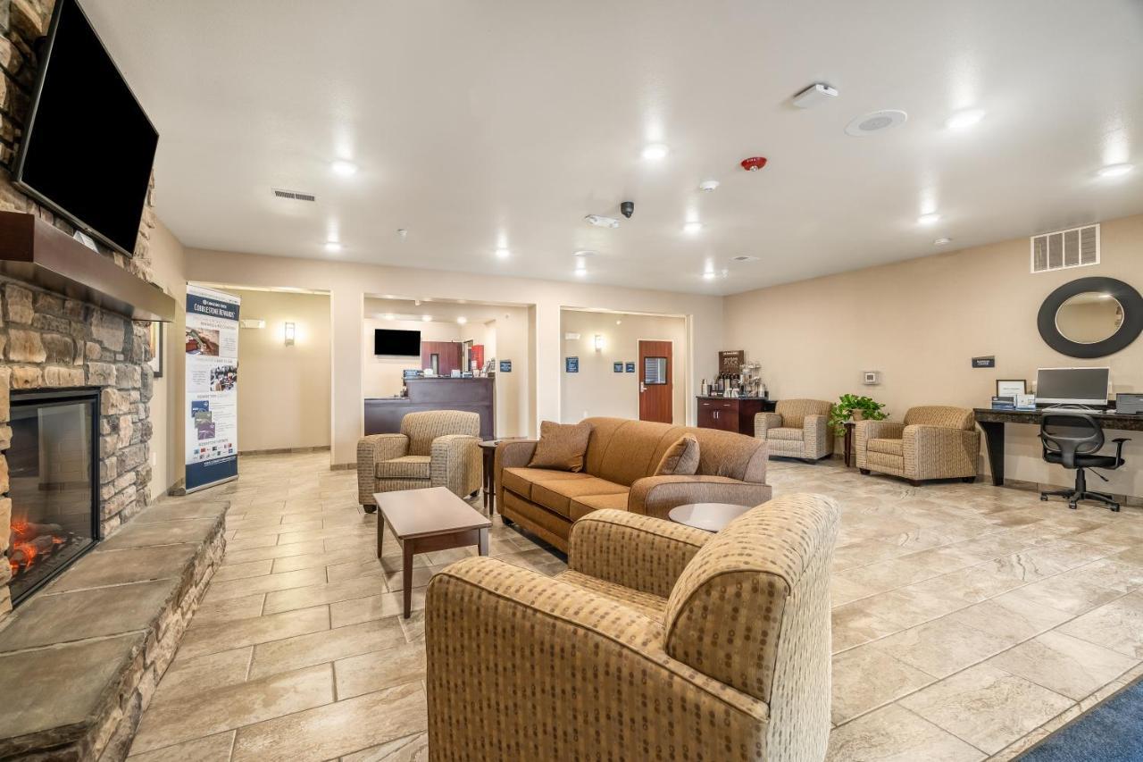 Cobblestone Inn & Suites - Kermit المظهر الخارجي الصورة